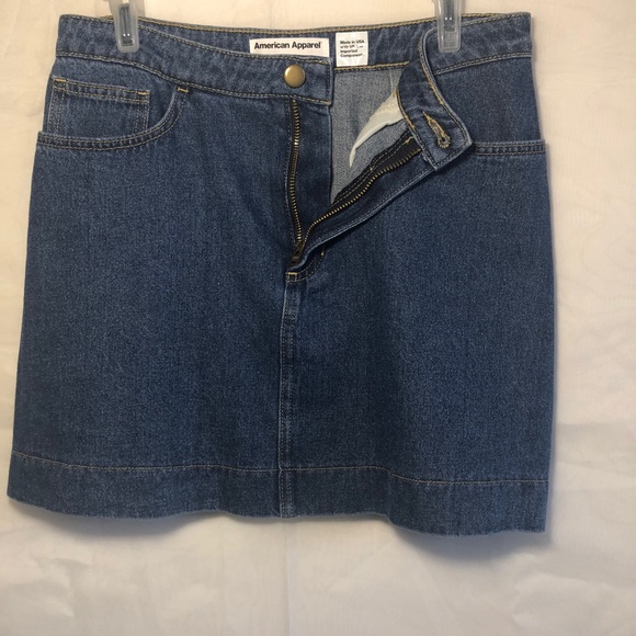 American Apparel denim skirt - Picture 2 of 5
